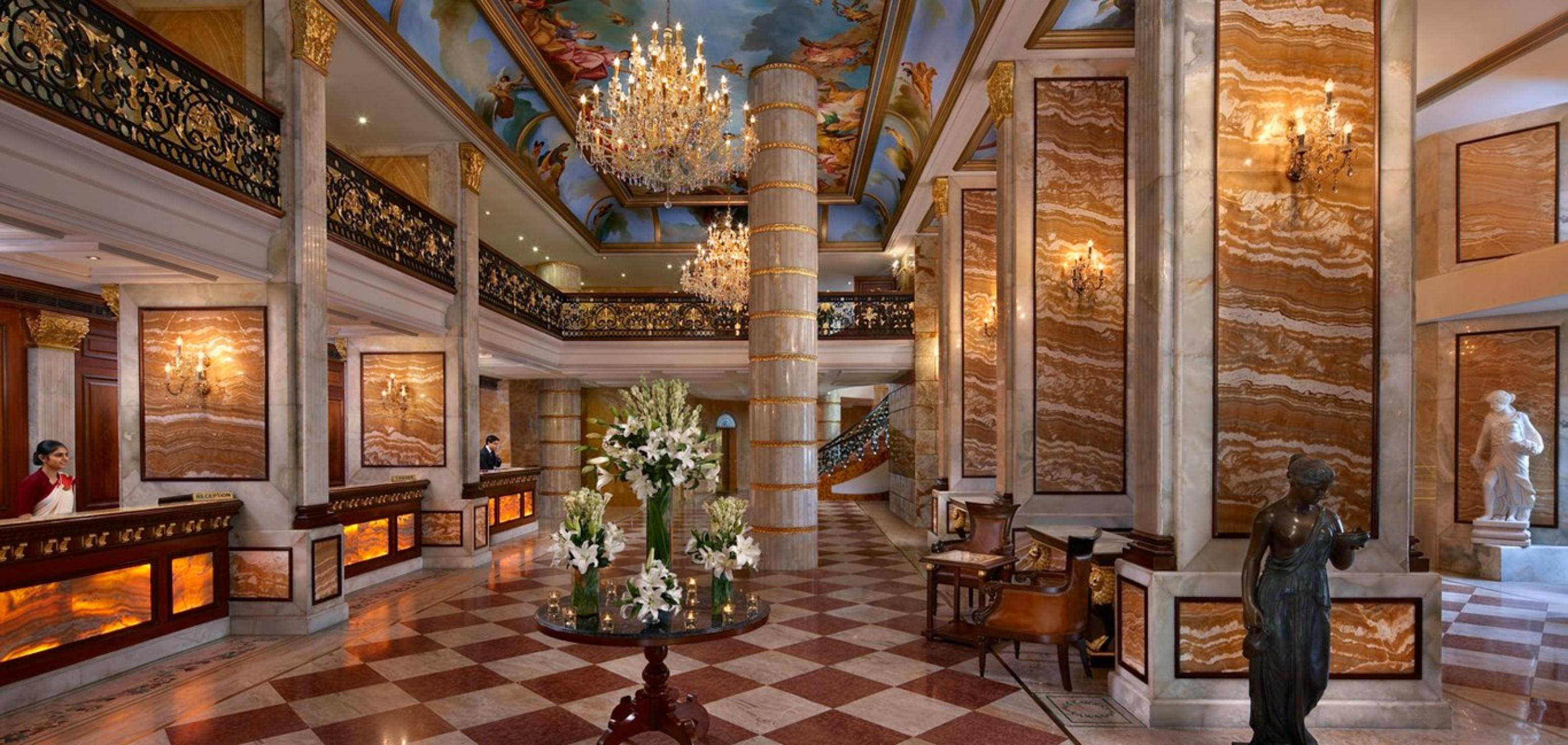 The Royal Plaza Hotel 4*