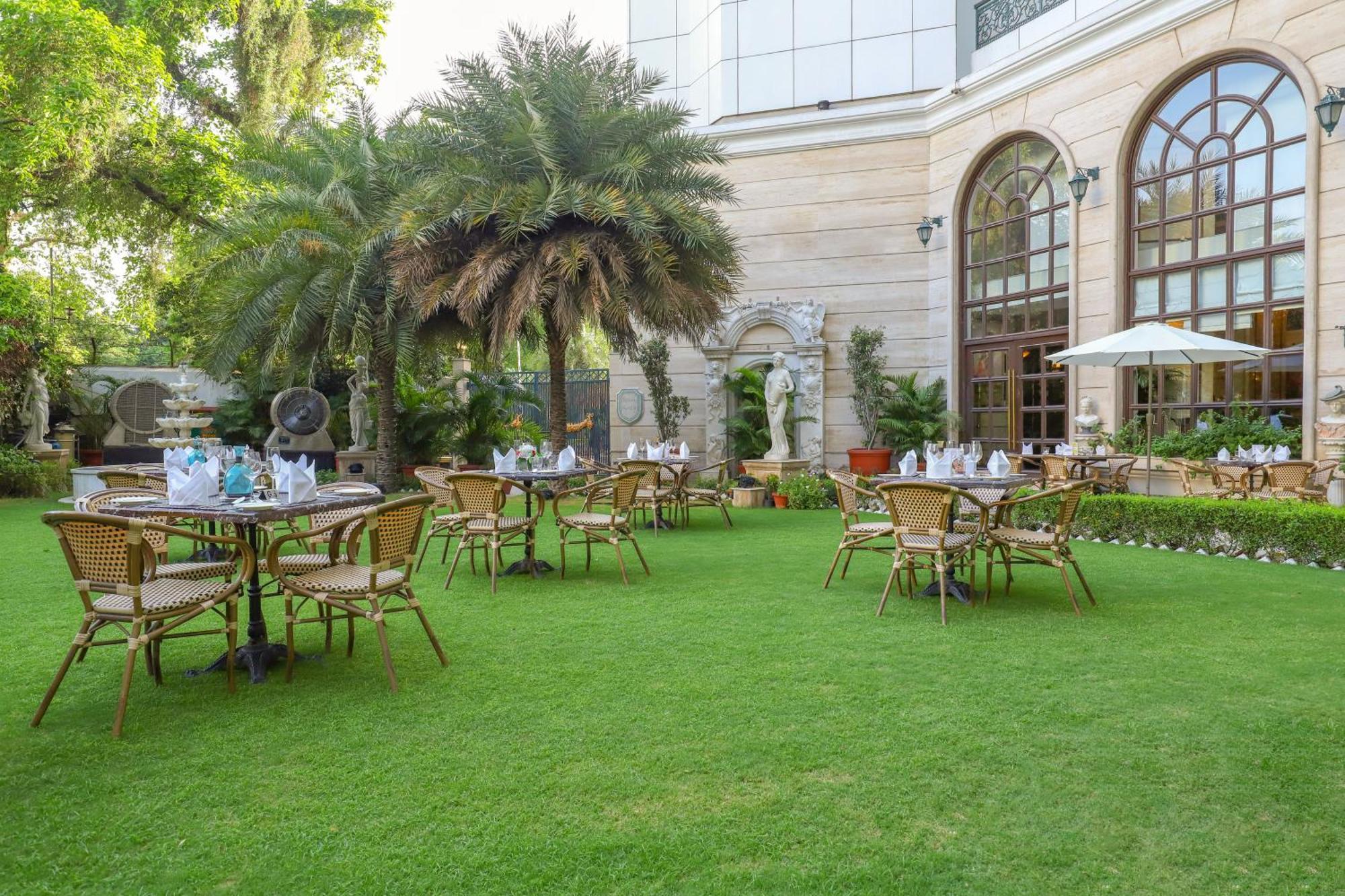 The Royal Plaza Hotel New Delhi