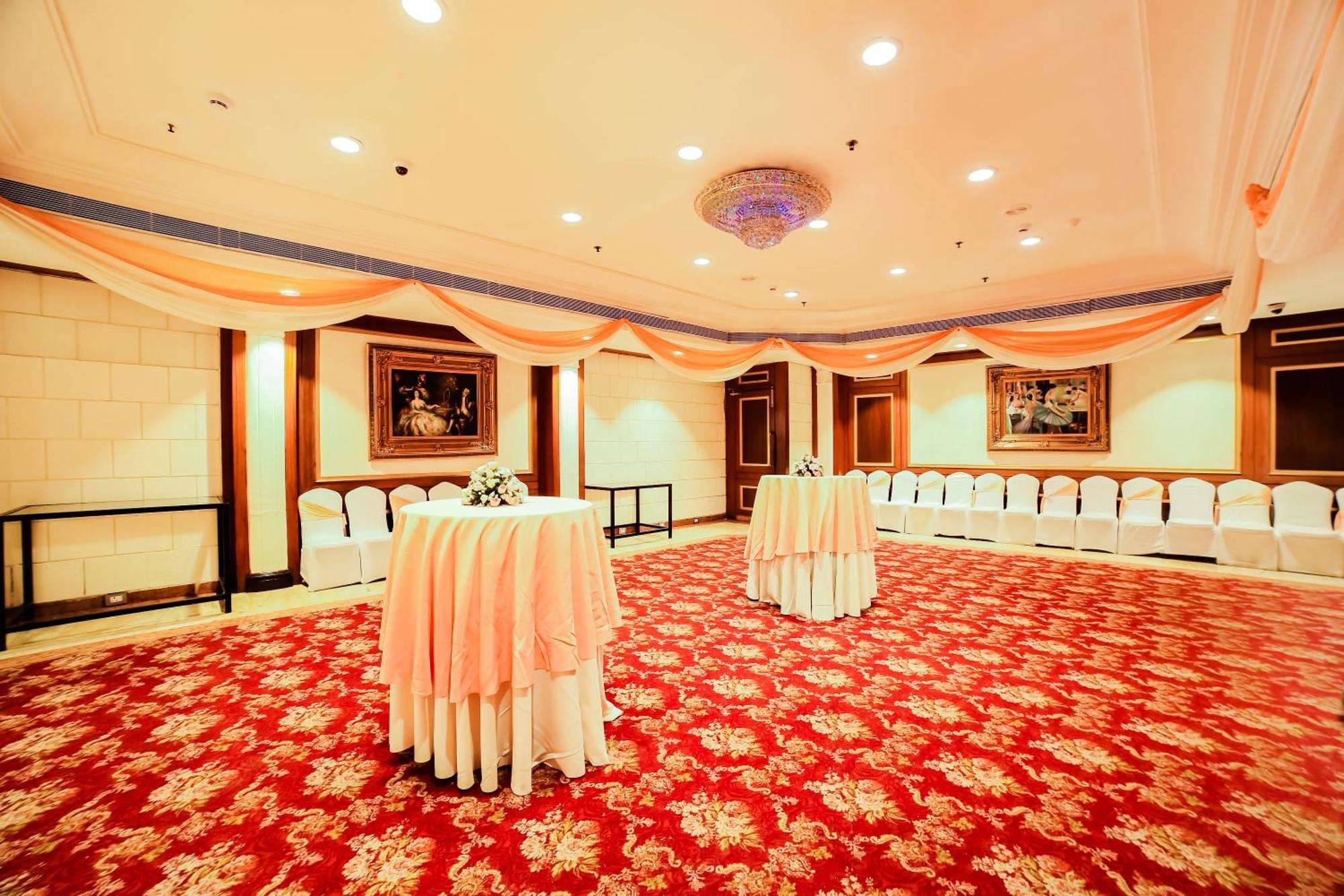 The Royal Plaza New Delhi