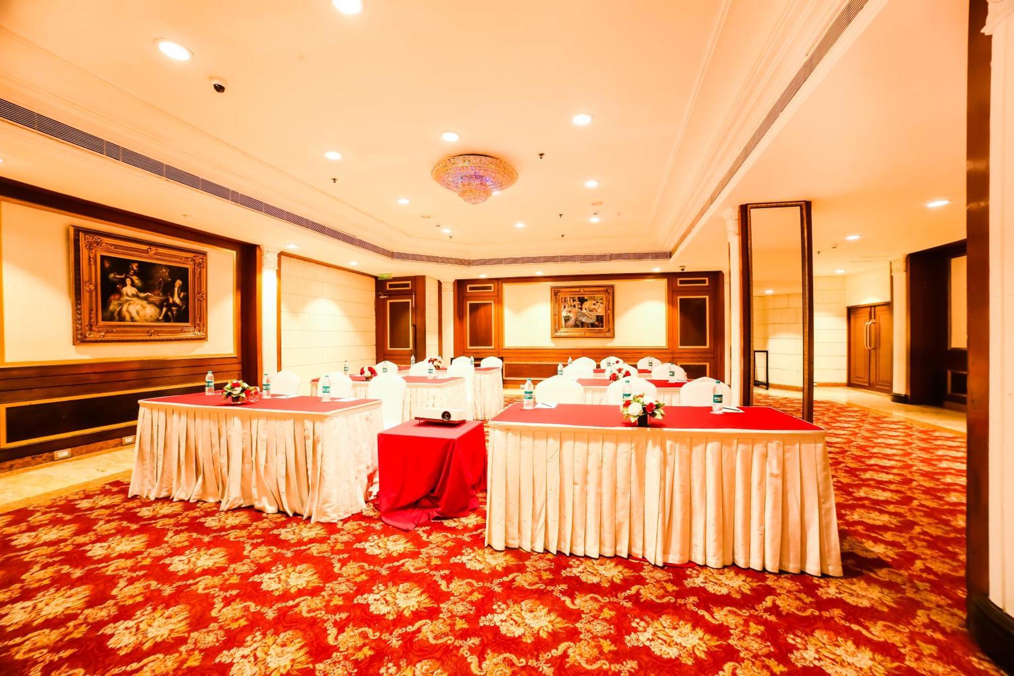 The Royal Plaza New Delhi