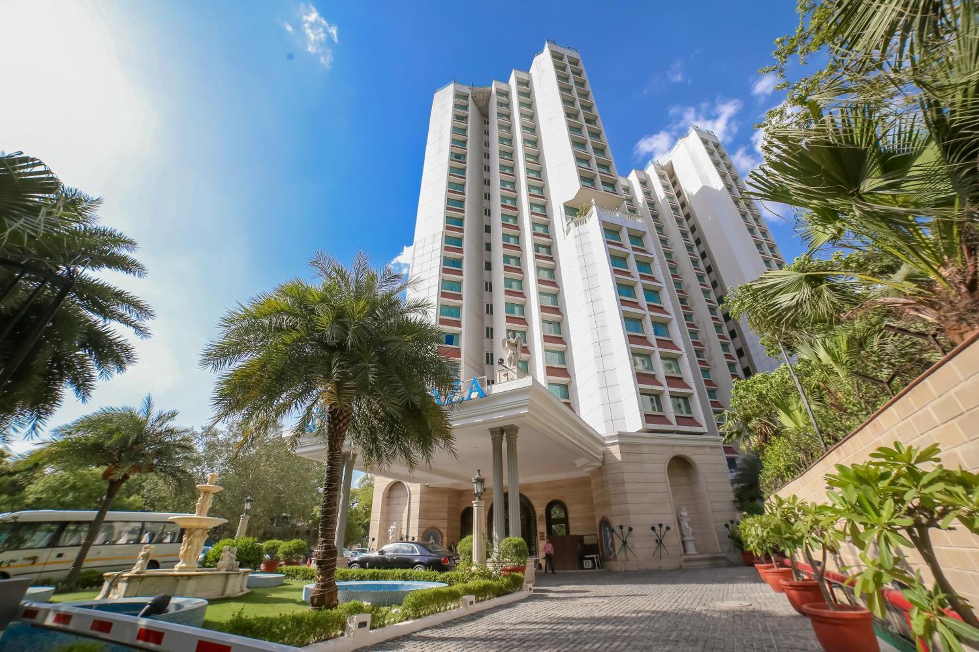 Hotel The Royal Plaza New Delhi