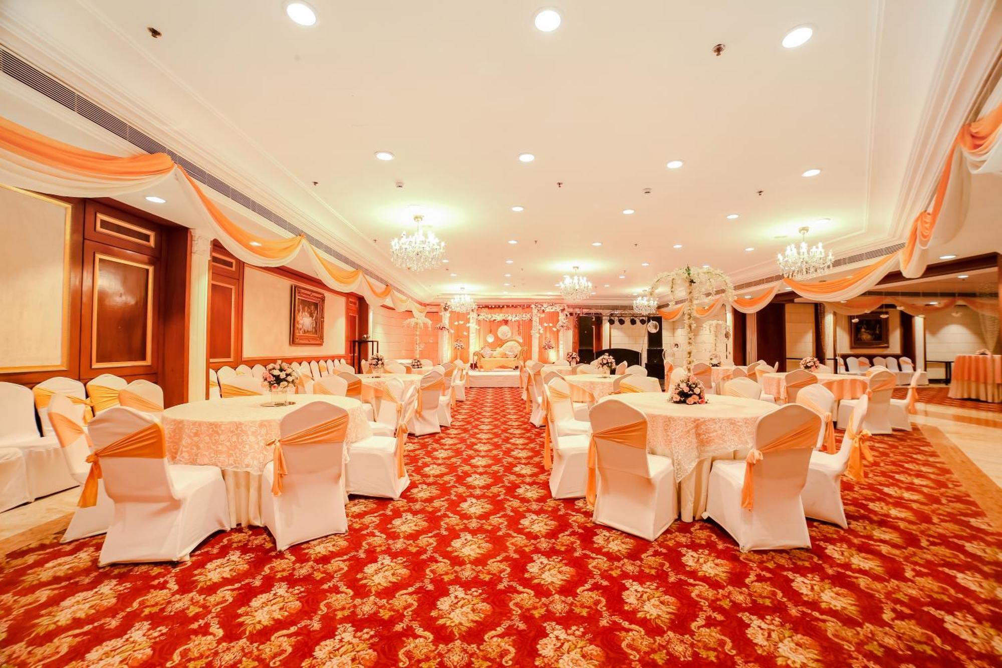 The Royal Plaza Hotel New Delhi